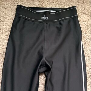 Airlift High-Waist Suit Up Legging - Black/White